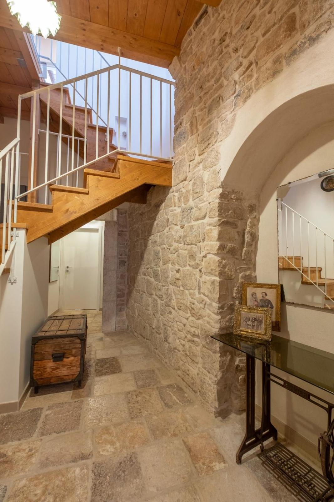 Palazzo Rizzi Dimora Dei Templari Hotel Bitetto Екстериор снимка