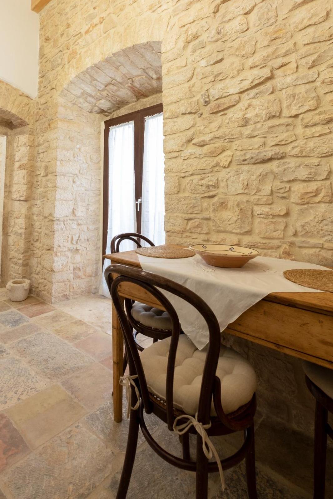 Palazzo Rizzi Dimora Dei Templari Hotel Bitetto Екстериор снимка