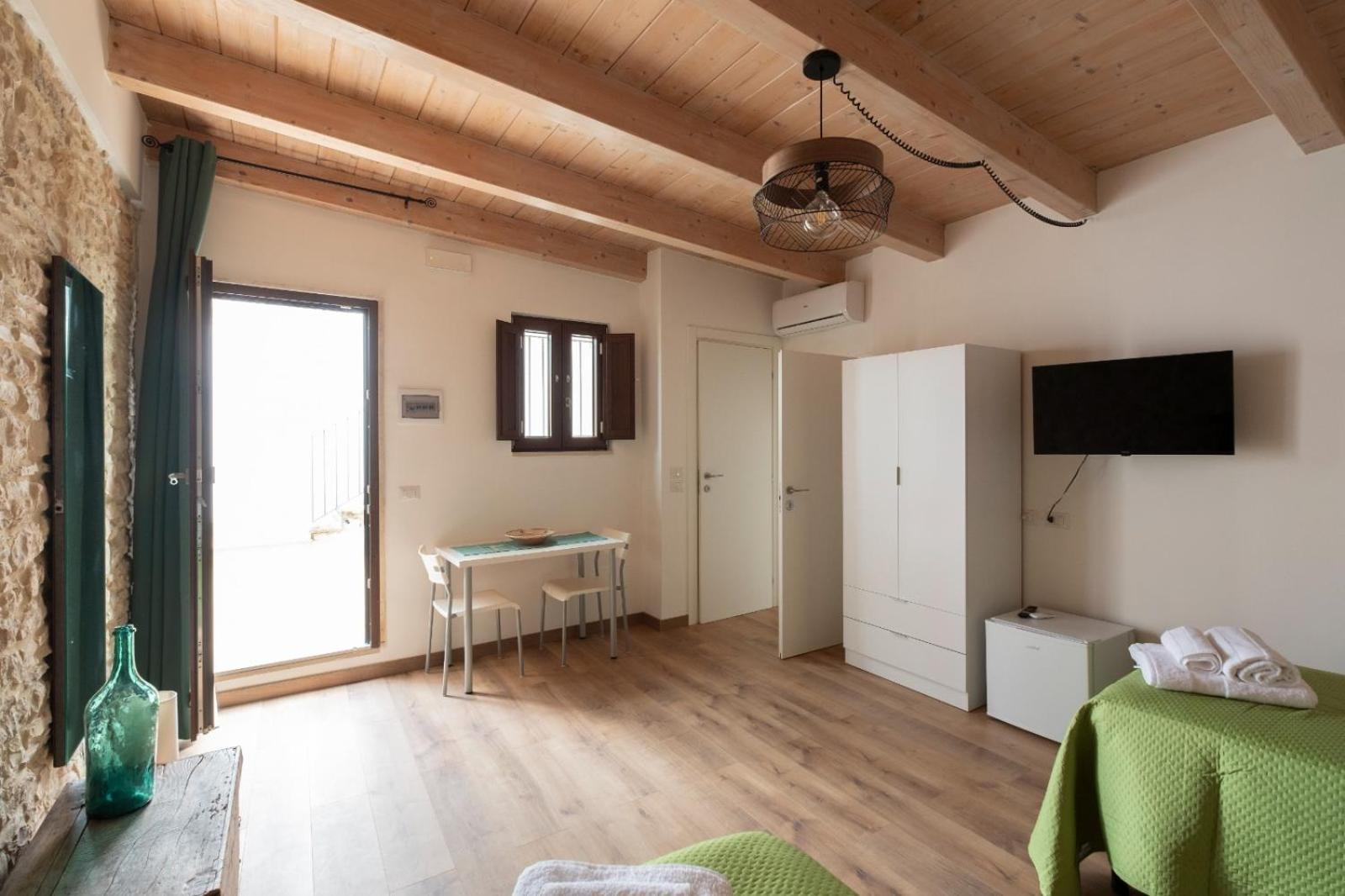 Palazzo Rizzi Dimora Dei Templari Hotel Bitetto Екстериор снимка